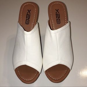 NWOT X2B Wedges